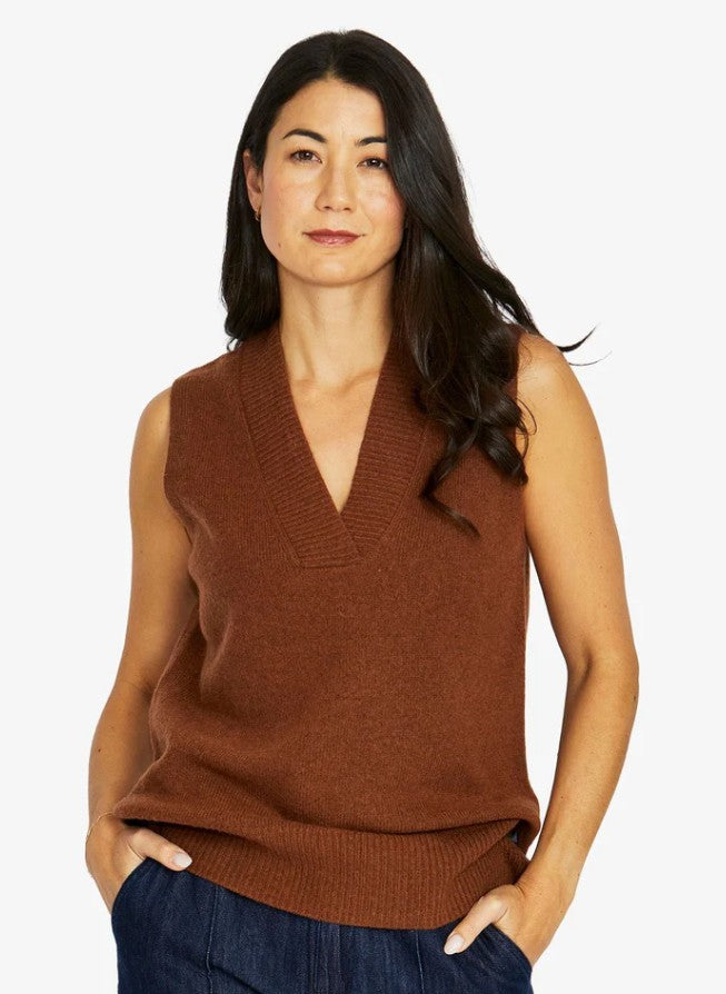 JUMP - V NECK VEST