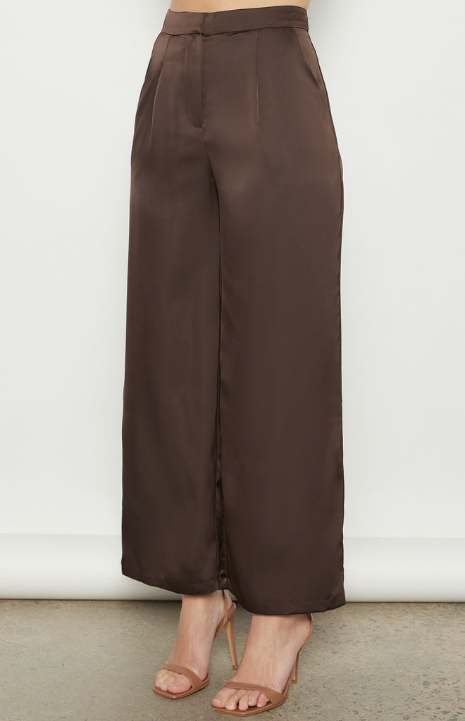 WINNIE & CO - HIGH WAISTED SATIN WIDE LEG PANT
