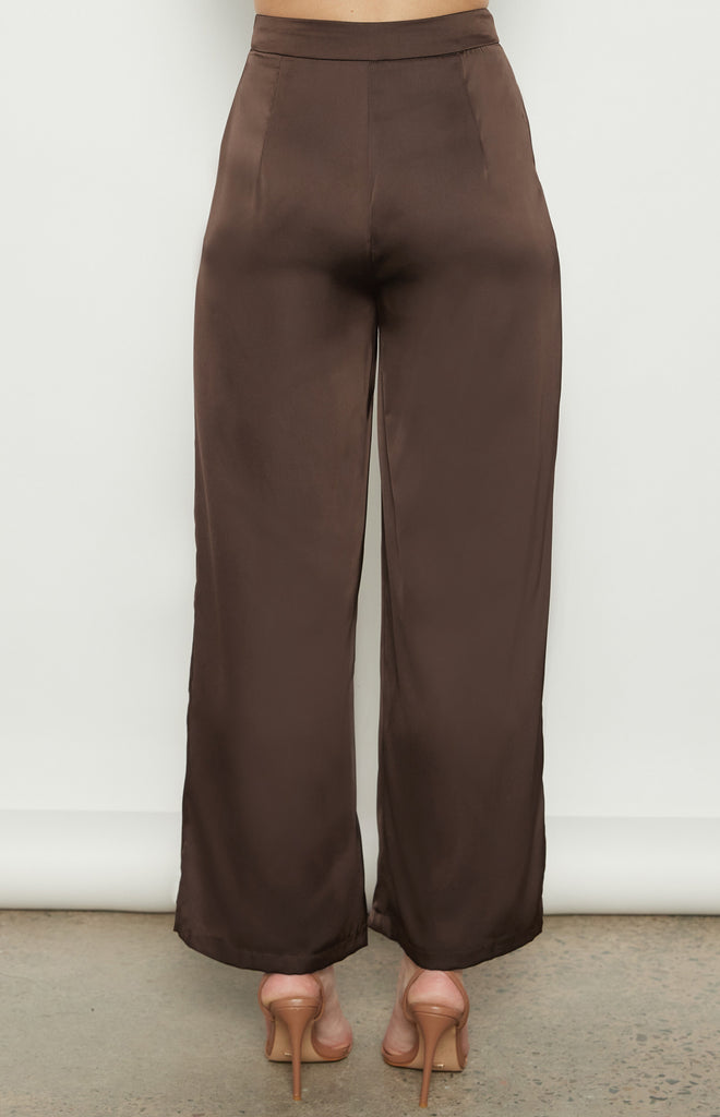 WINNIE & CO - HIGH WAISTED SATIN WIDE LEG PANT